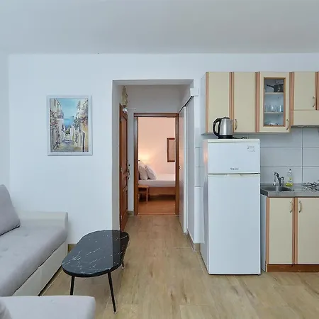 Apartment Fuer 4 Personen Ca 35 Qm In Fazana-surida, Istrien Istrische Riviera Valbandon