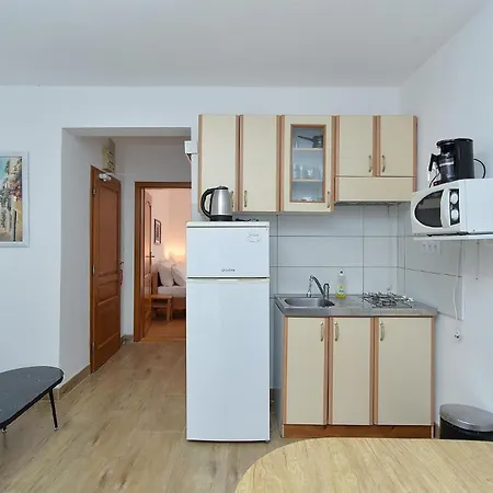 Apartment Fuer 4 Personen Ca 35 Qm In Fazana-surida, Istrien Istrische Riviera *